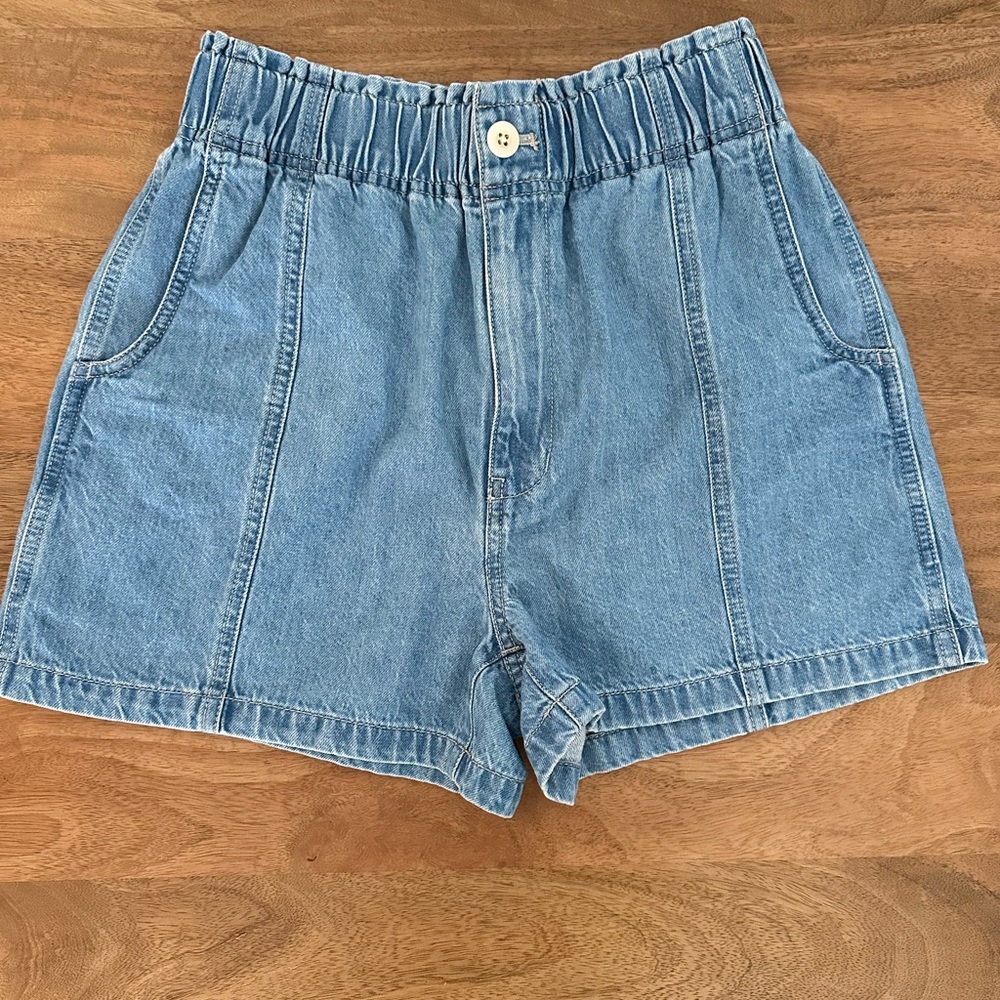 Madewell pull-on paperbag denim shorts